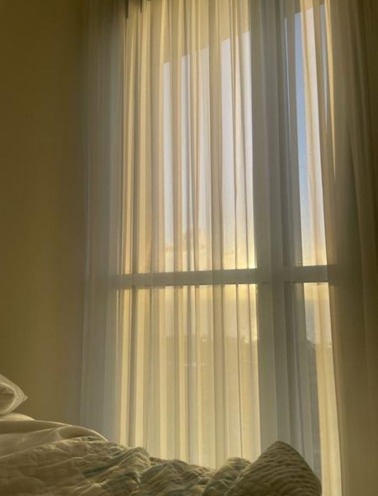 31 Morning Journal Prompts to Start Your Workday With Purpose